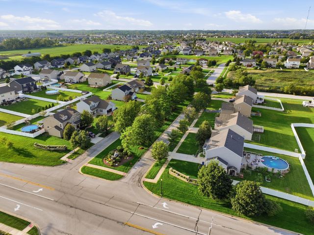 13984 Empress Lane, Dyer, IN 46311