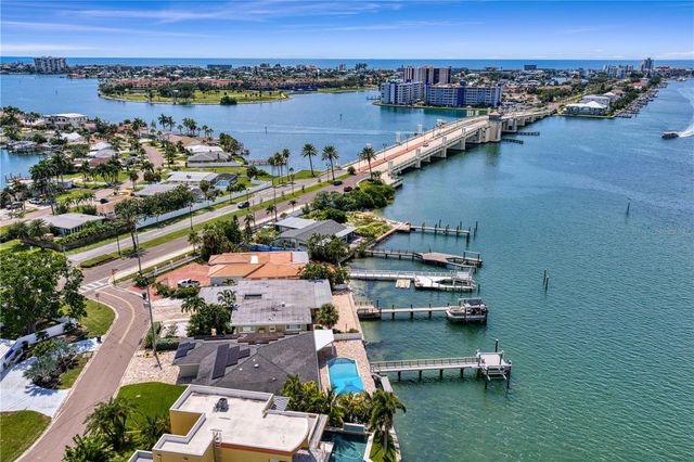7989 CAUSEWAY BOULEVARD N, St Petersburg, FL 33707