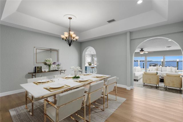 7989 CAUSEWAY BOULEVARD N, St Petersburg, FL 33707