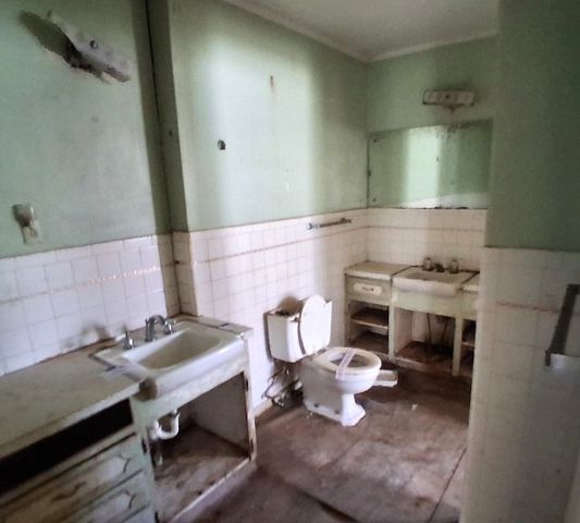 501 W Terrell Avenue, Cooper, TX 75432