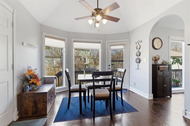 2602 CHAMBRAY RD, Columbia, MO 65203