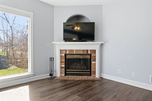 2602 CHAMBRAY RD, Columbia, MO 65203