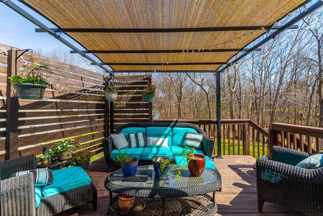 2602 CHAMBRAY RD, Columbia, MO 65203