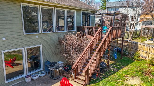 2602 CHAMBRAY RD, Columbia, MO 65203