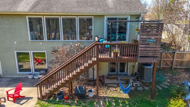 2602 CHAMBRAY RD, Columbia, MO 65203