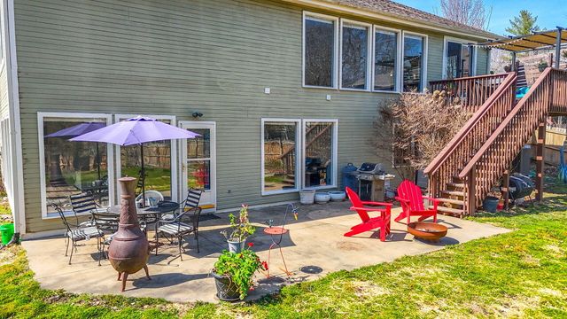 2602 CHAMBRAY RD, Columbia, MO 65203