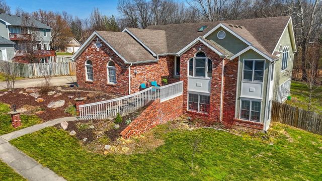 2602 CHAMBRAY RD, Columbia, MO 65203