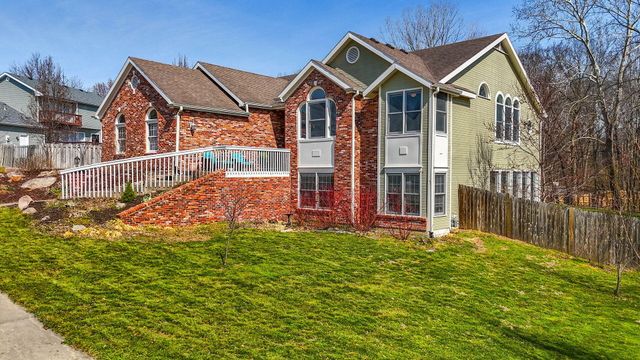 2602 CHAMBRAY RD, Columbia, MO 65203