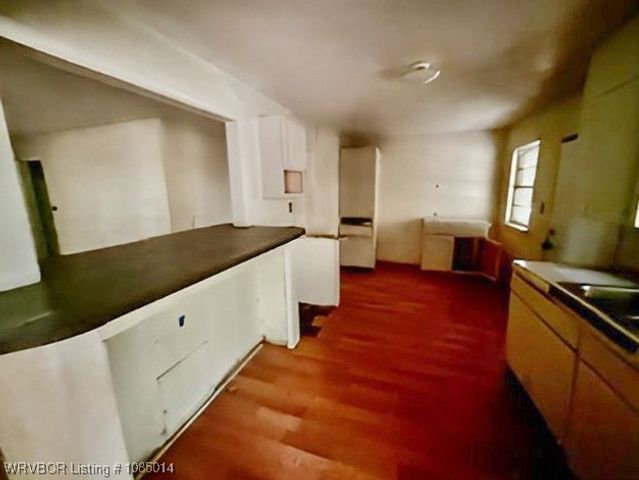 805 E 6th Street, Heavener, OK 74937