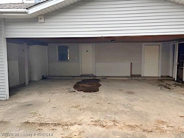 805 E 6th Street, Heavener, OK 74937