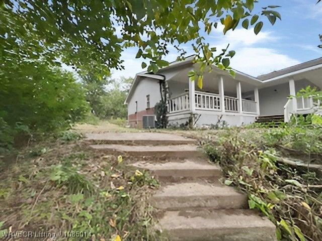 805 E 6th Street, Heavener, OK 74937