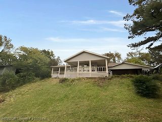 805 E 6th Street, Heavener, OK 74937