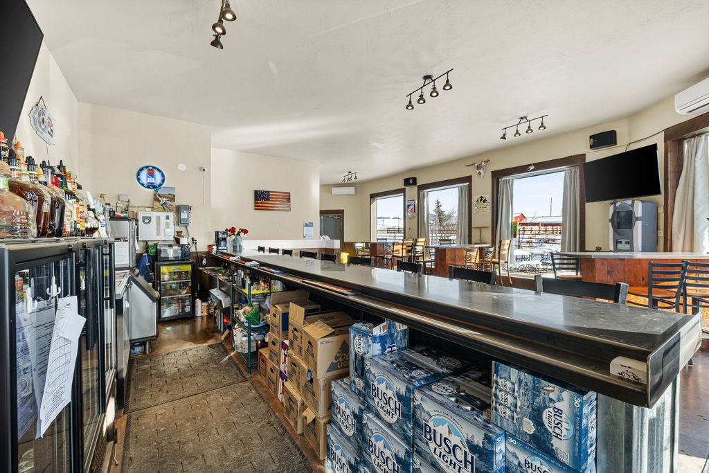 610 US Highway 191, Lewistown, MT 59457 photo 10