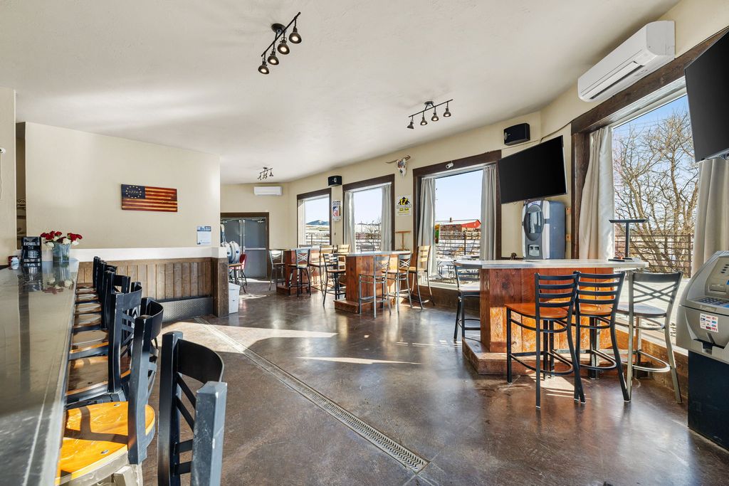 610 US Highway 191, Lewistown, MT 59457 photo 11