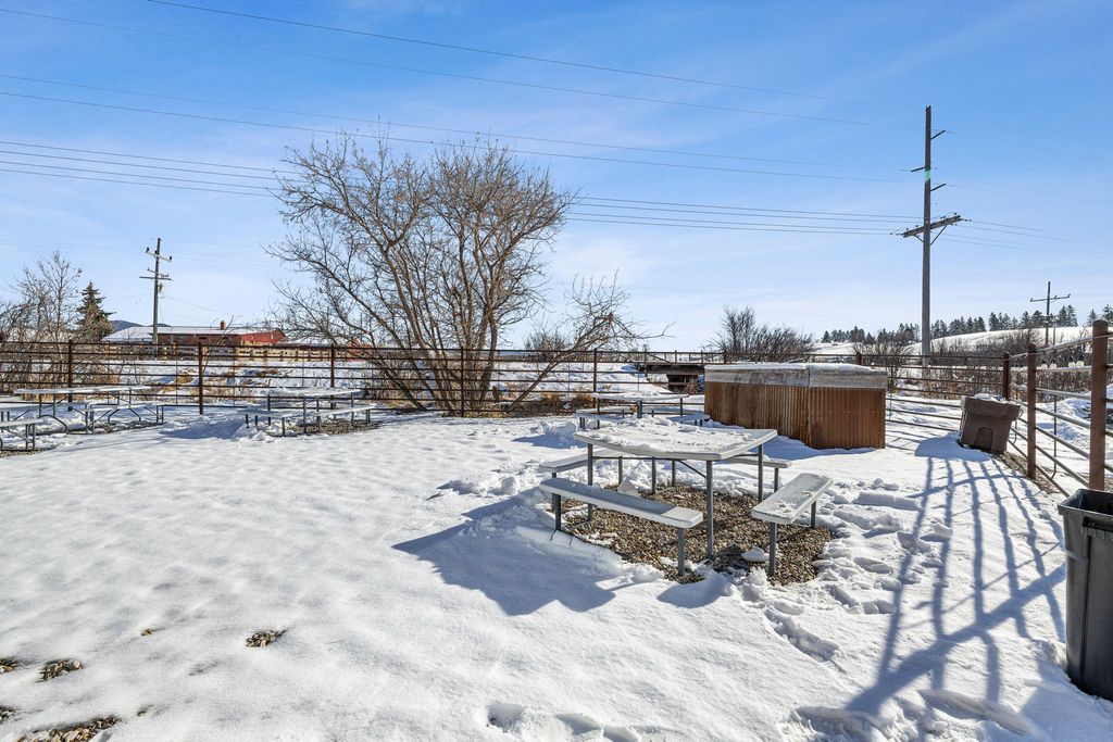 610 US Highway 191, Lewistown, MT 59457 photo 20