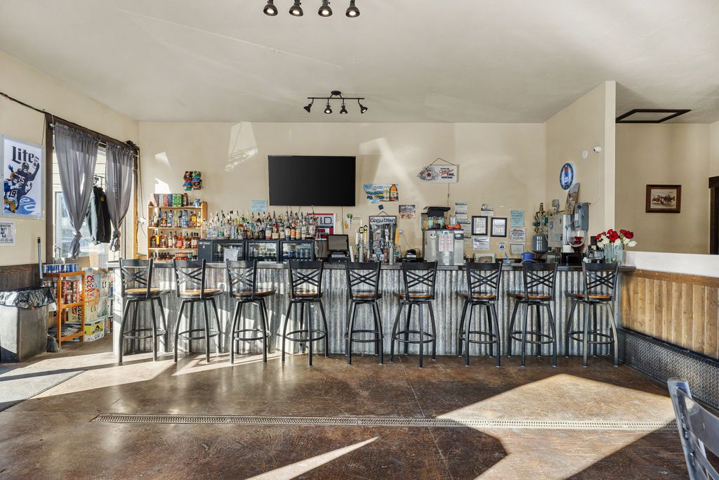 610 US Highway 191, Lewistown, MT 59457 photo 7