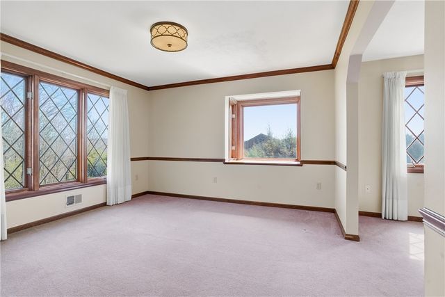 711 Montclair Drive, Allegheny Twp, PA 15068