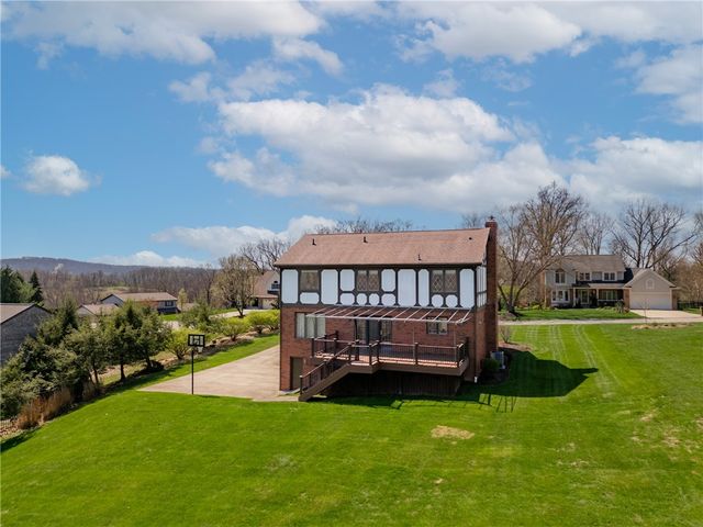 711 Montclair Drive, Allegheny Twp, PA 15068
