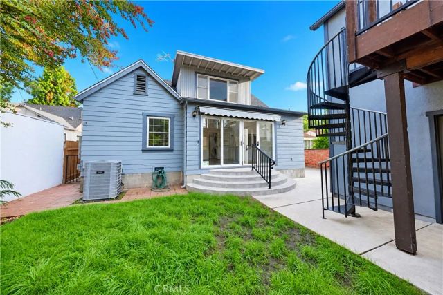 270 Garfield Avenue, Pomona, CA 91767
