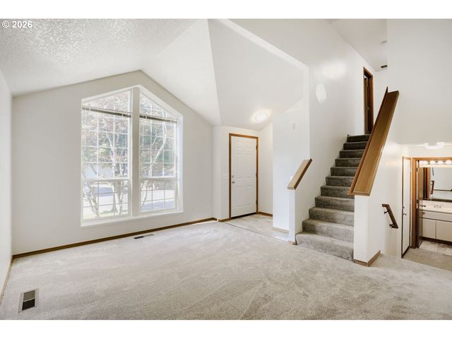 16079 Sw DEWBERRY Ln, Tigard, OR 97223