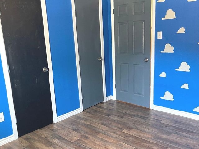 3921 Avenue H, Fort Worth, TX 76105