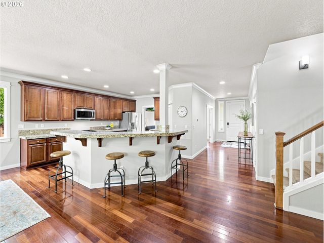 14751 Se JACKSON HILLS Dr, Happy Valley, OR 97086