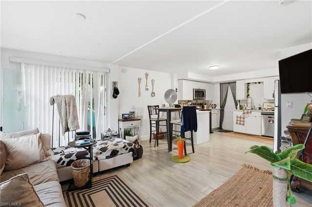 5474 Oak Ridge AVE, Fort Myers Beach, FL 33931