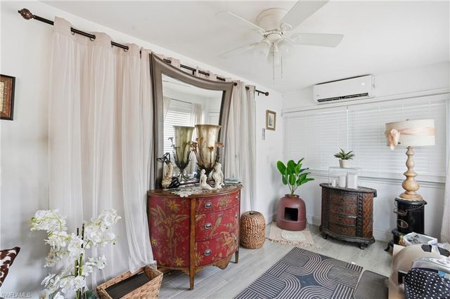 5474 Oak Ridge AVE, Fort Myers Beach, FL 33931