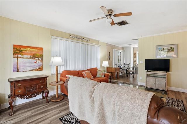 5474 Oak Ridge AVE, Fort Myers Beach, FL 33931