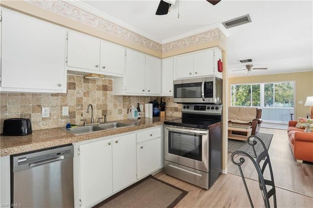 5474 Oak Ridge AVE, Fort Myers Beach, FL 33931