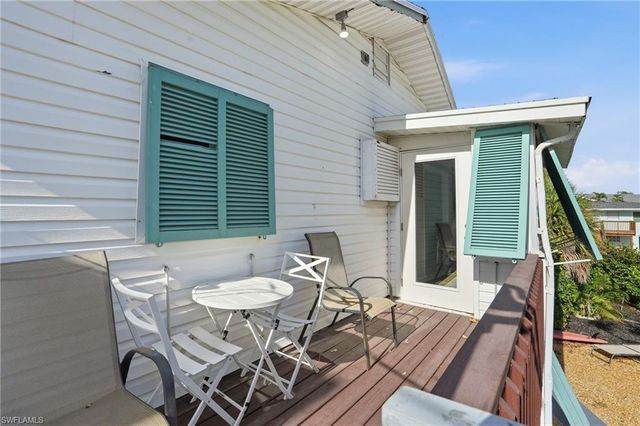 5474 Oak Ridge AVE, Fort Myers Beach, FL 33931