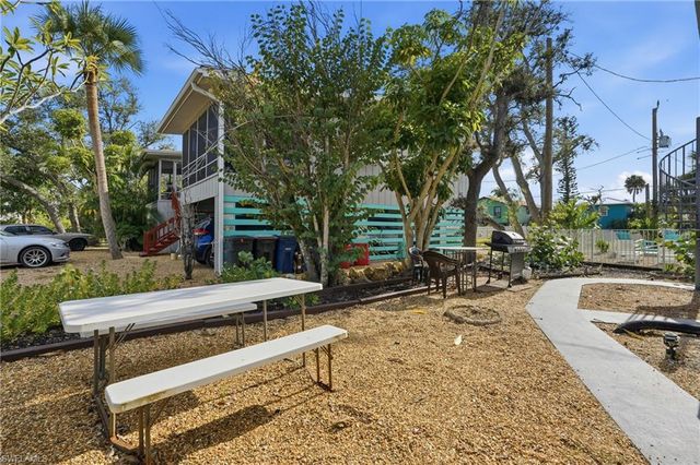 5474 Oak Ridge AVE, Fort Myers Beach, FL 33931