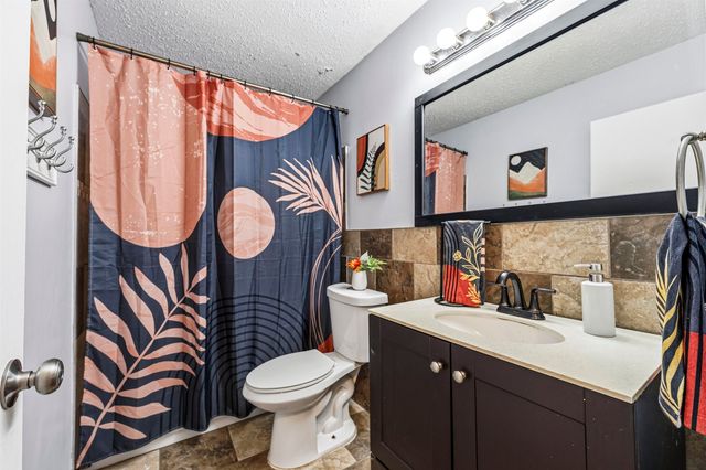 1257 HEATHCLIFF DR, Memphis, TN 38134