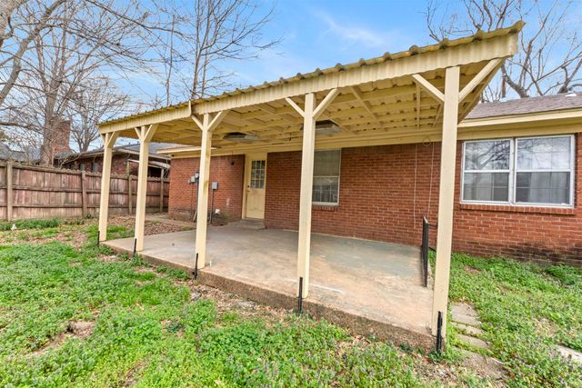 1257 HEATHCLIFF DR, Memphis, TN 38134