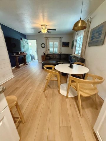 2623 14TH AVENUE N, St Petersburg, FL 33713