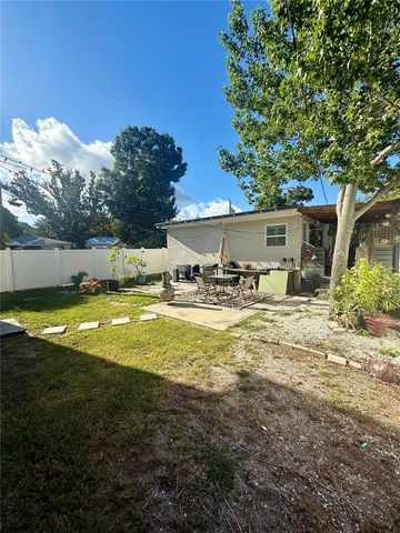 2623 14TH AVENUE N, St Petersburg, FL 33713