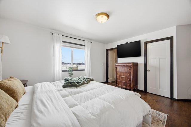 6965 24th Street S, Fargo, ND 58104