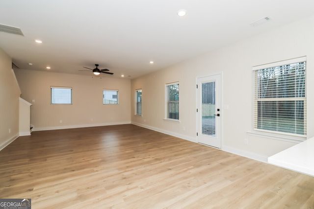 640 Cantrell Drive, Dallas, GA 30157