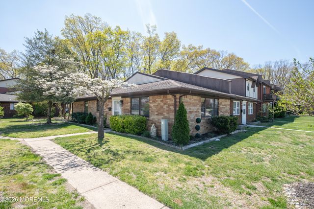 106 Belinda Court, Brick, NJ 08724