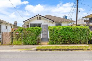 1821 Young Street, Honolulu, HI 96826
