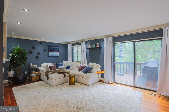 400 FIVE FARMS LN, Lutherville Timonium, MD 21093