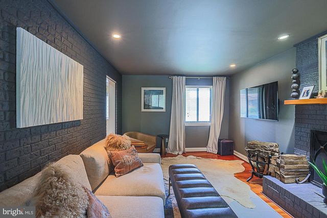 400 FIVE FARMS LN, Lutherville Timonium, MD 21093