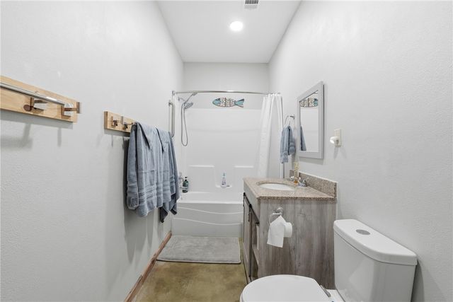 3465 County Road 102, Eureka Springs, AR 72632