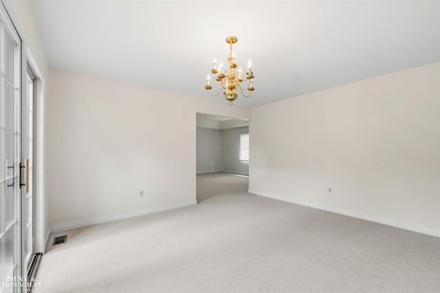 20675 Morningside Drive, Grosse Pointe, MI 48236
