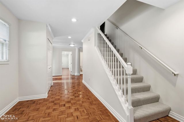 20675 Morningside Drive, Grosse Pointe, MI 48236