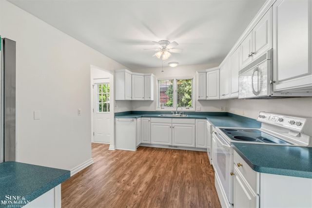 20675 Morningside Drive, Grosse Pointe, MI 48236