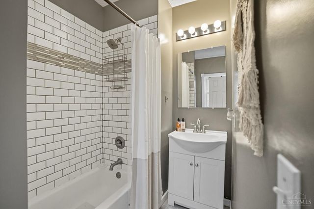 2418 Morton Avenue, Norwood, OH 45212