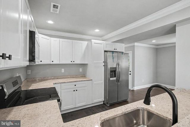 7501 RIDDLE AVE, Baltimore, MD 21224