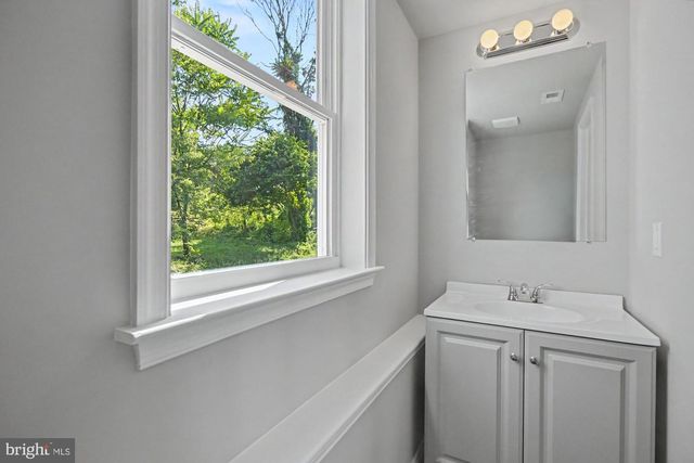 7501 RIDDLE AVE, Baltimore, MD 21224