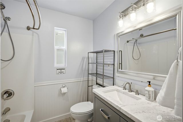 3516 Hoyt Avenue, Everett, WA 98201